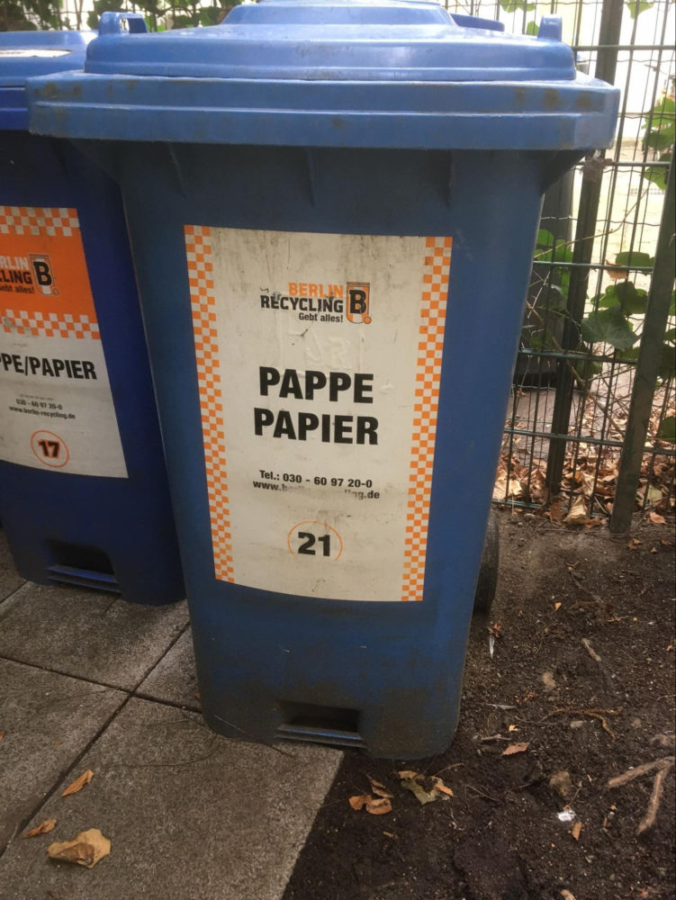 紙ゴミ